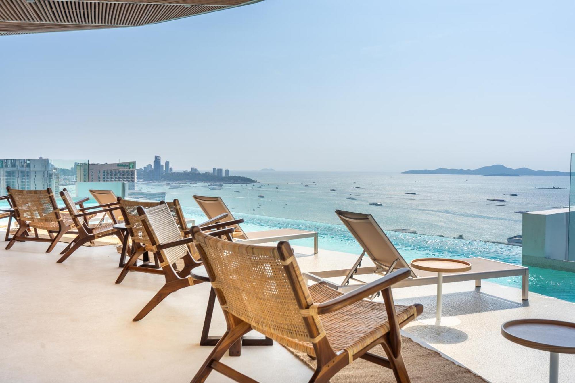 Akara Hotel Pattaya Exterior foto